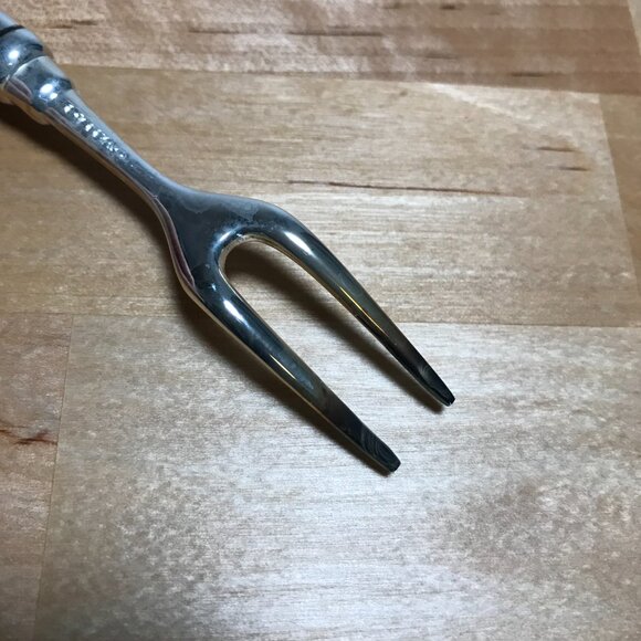 Vintage Wallace Silversmiths Silver Plated Holiday Christmas Candy Cane Fork - Picture 6 of 6